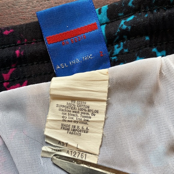 Vintage Ocean Pacific OP Tie Dye Swim Trunks: Size Large - Picture 8 of 8